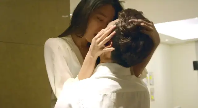 Nói không mà vẫn mê, tình huống này căng thật